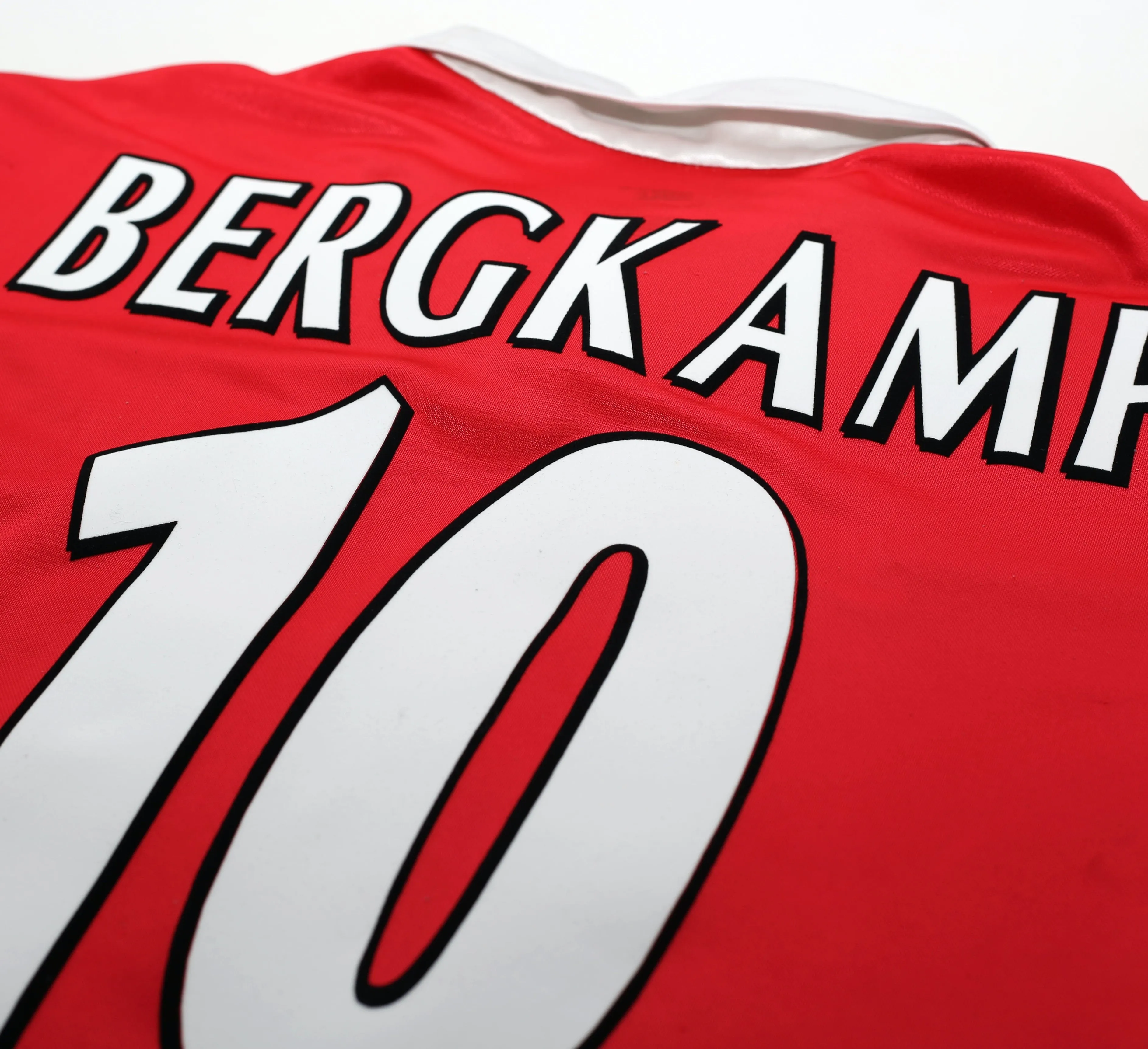 1998/99 BERGKAMP #10 Arsenal Nike European Home Football Shirt (M)