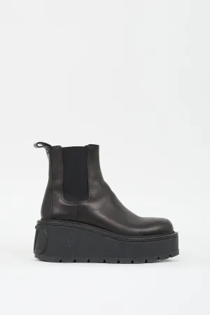 Black Leather VLogo Uniqueform Boot