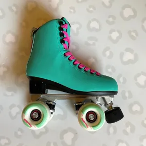 CHAYA - Melrose Deluxe Turquoise Roller Skates