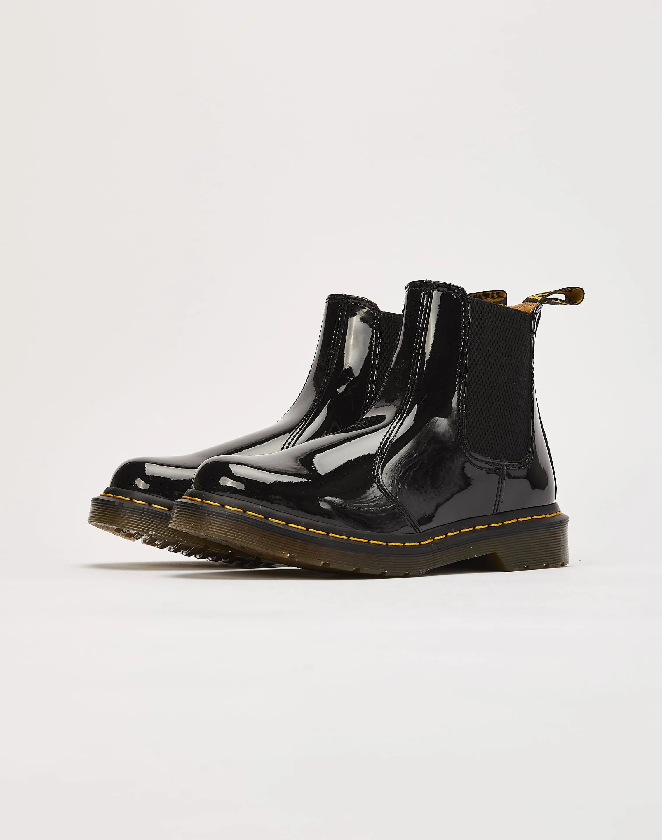 Dr. Martens 2976 Chelsea Boots