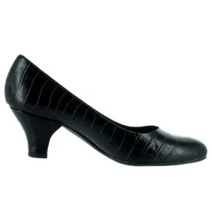 Fabulous Croc Round Toe Pumps