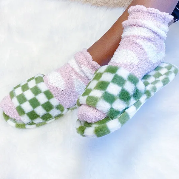 Luxe Lounge Checker Cozy Slippers - online exclusive