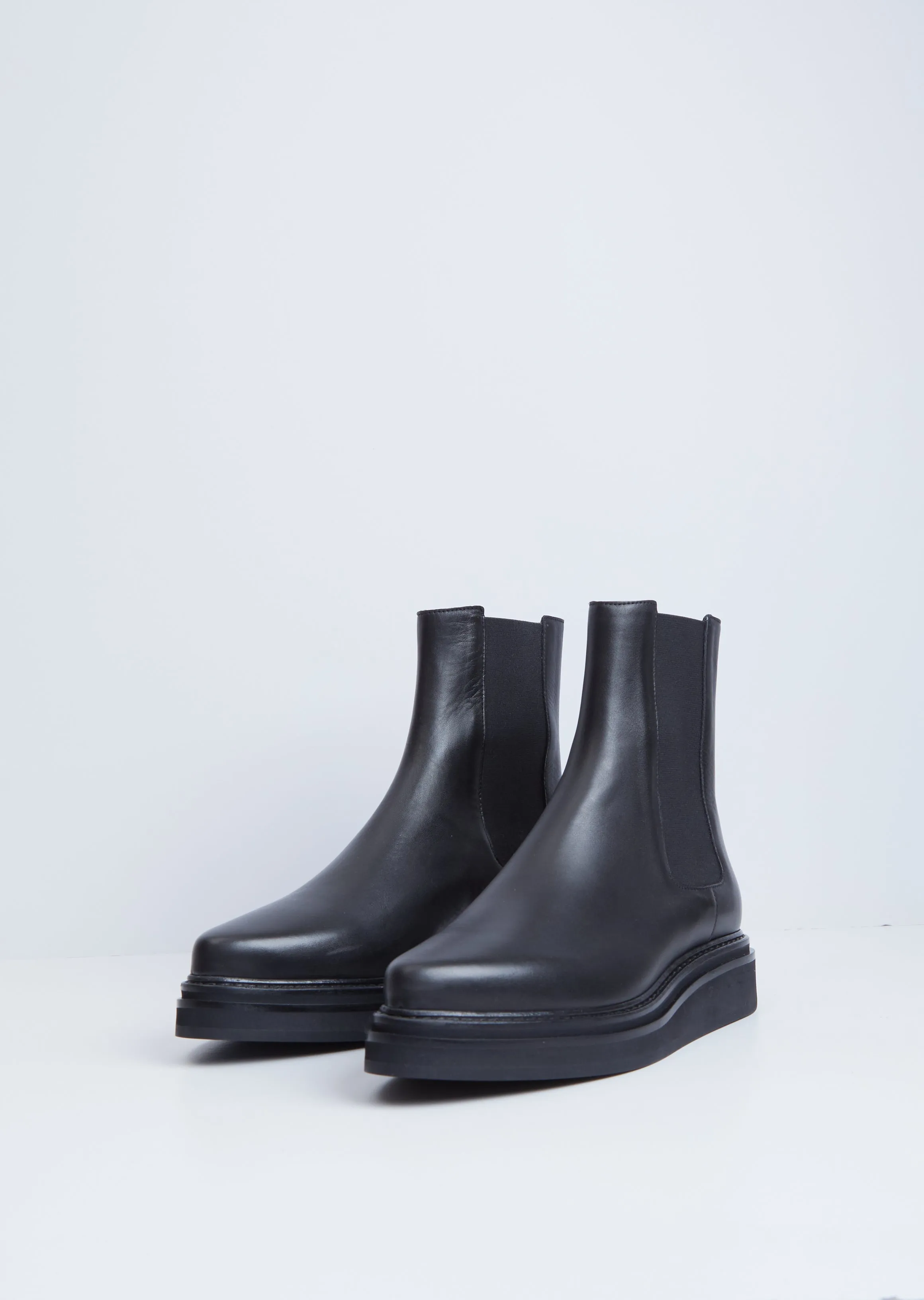 New Chelsea Boot