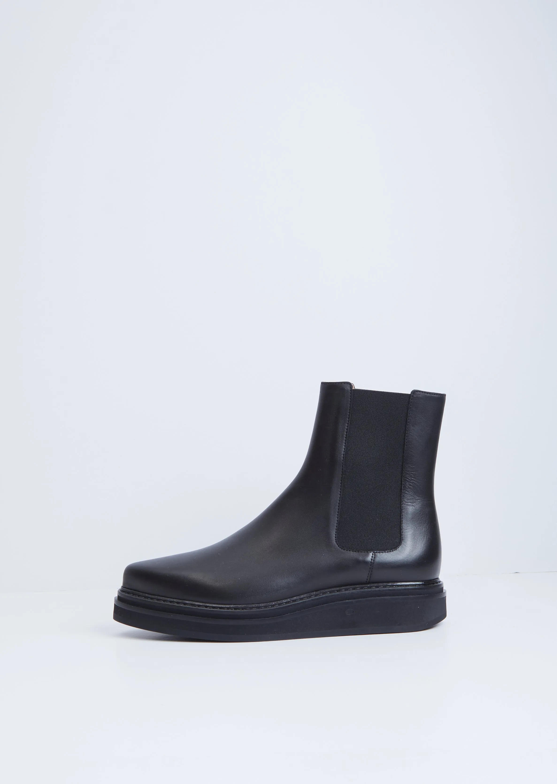 New Chelsea Boot