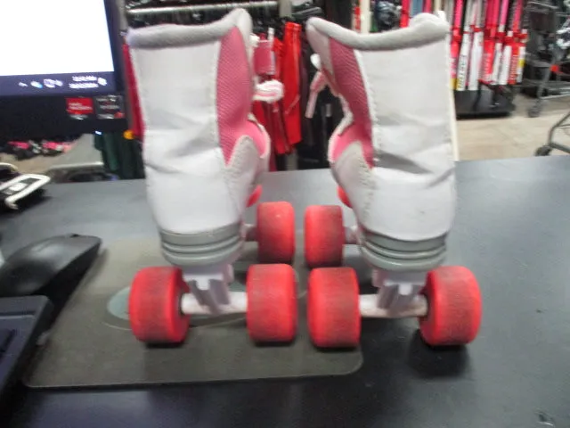 Used Firestar Rollerderry Size 1 Roller Skates (Missing both insoles)