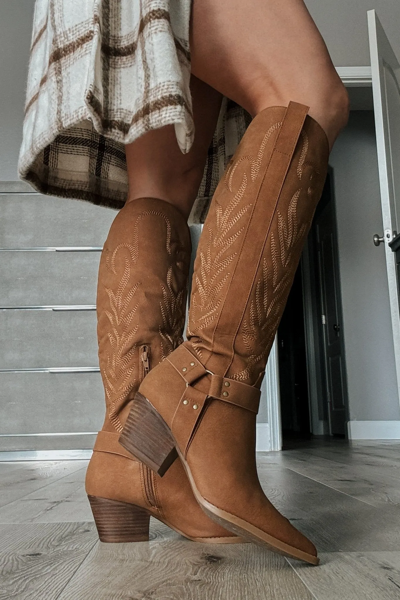 Women's Embroidered Western Cowgirl Boots | Brown Tall Boots with Comfort Insole