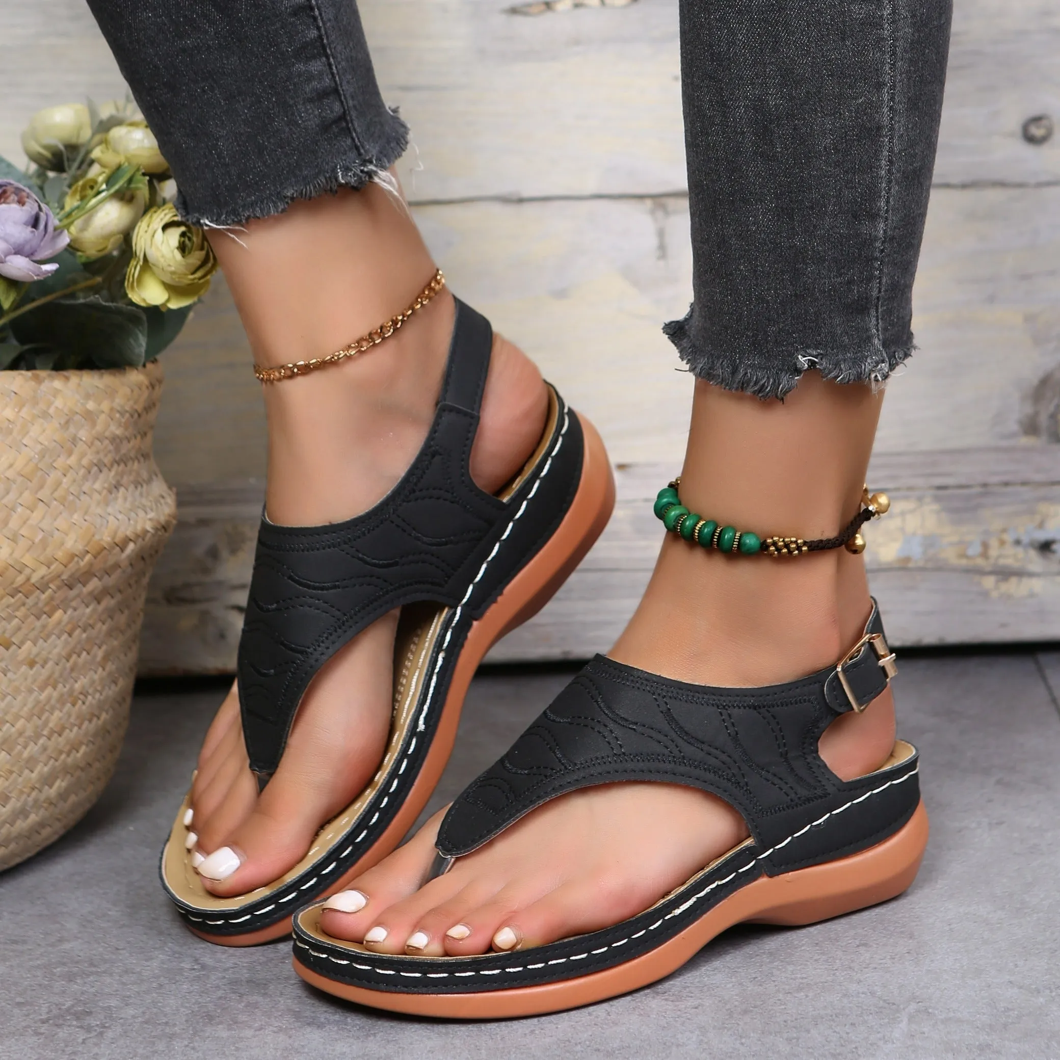 Women's Wedge Flip Flops Sandals Rome Style Solid Color Open Toe Buckle Strap Non-slip Shoes